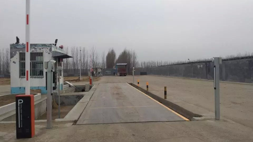 汶上現(xiàn)代牧場2號磅房.jpg